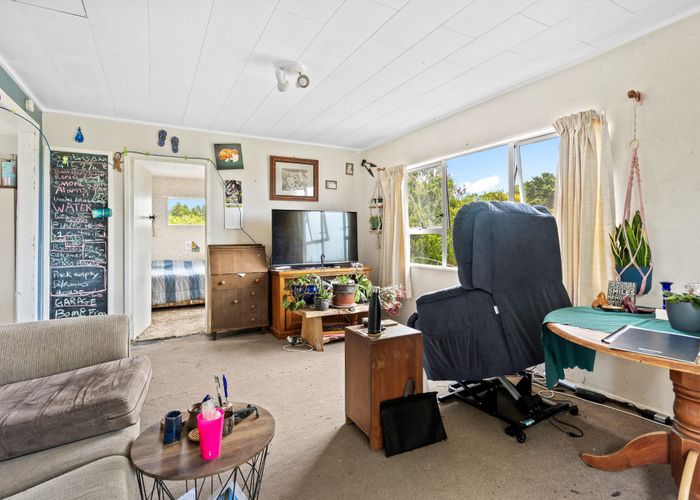  at 142 Massey Road, Waipu, Whangarei, Northland