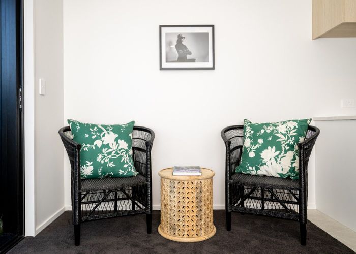  at 2/35 Gracefield Avenue, Christchurch Central, Christchurch