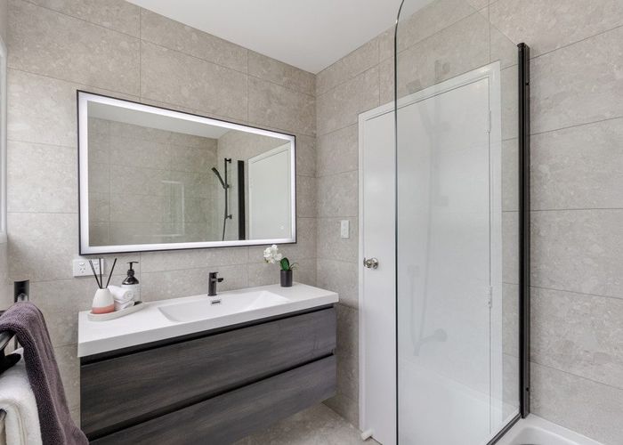 at Lot 2/19 Cornwall Road, Papatoetoe, Manukau City, Auckland