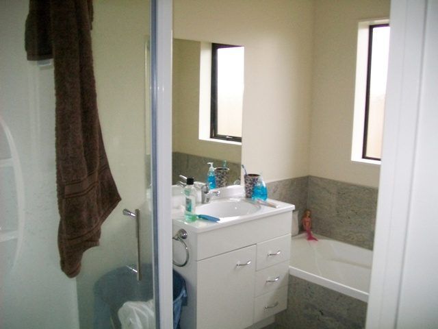  at 12 Shrule Place, Huntington, Hamilton, Waikato