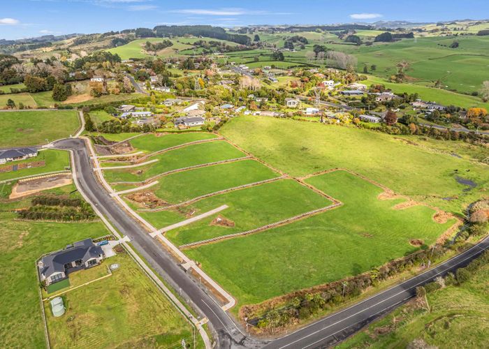  at 8 Frost Rise, Hunua, Franklin, Auckland