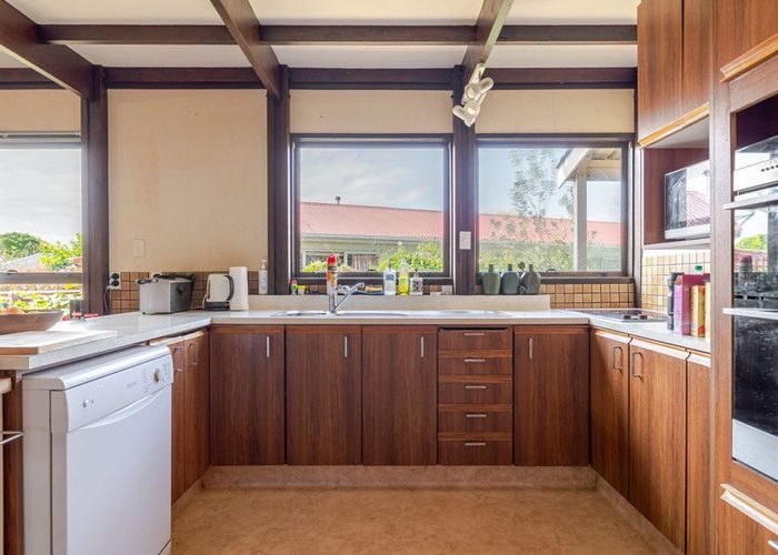  at 14 Lane Place, Awapuni, Palmerston North, Manawatu / Whanganui