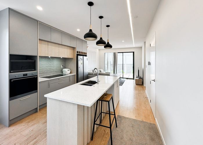  at 22 Heketara Way, Massey, Waitakere City, Auckland