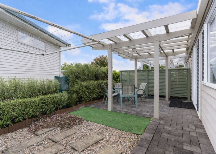  at 1/37 Waipa Street, Birkenhead, North Shore City, Auckland