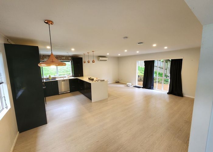  at 4/17 Waipa Street, Birkenhead, Auckland