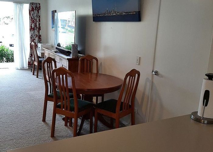  at 2/1 Opito Way, East Tamaki, Manukau City, Auckland