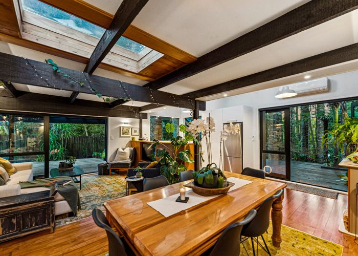  at 34 Hollywood Avenue, Titirangi, Waitakere City, Auckland