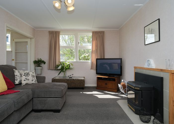 at 112 Ashmore Street, Halfway Bush, Dunedin