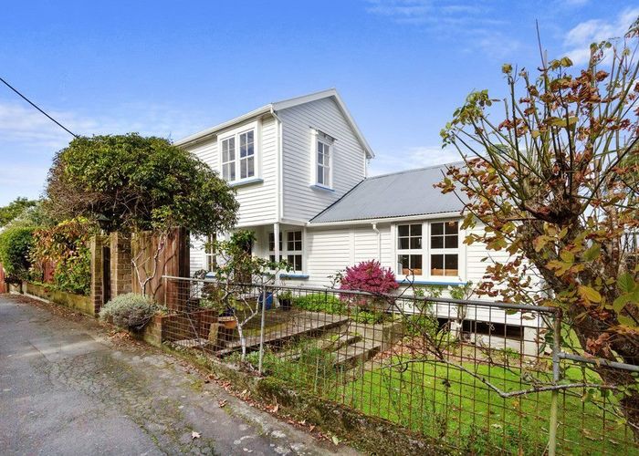  at 20 Park Road, Belmont, Lower Hutt