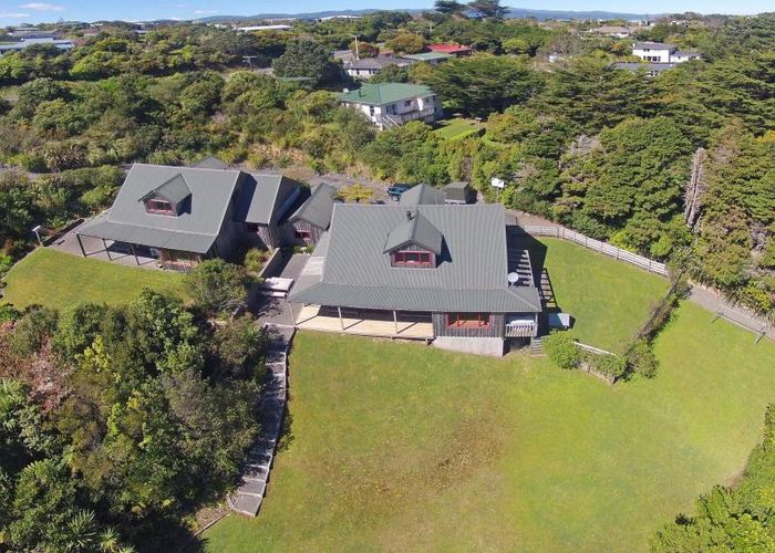  at 25 Stratton Street, Normandale, Lower Hutt