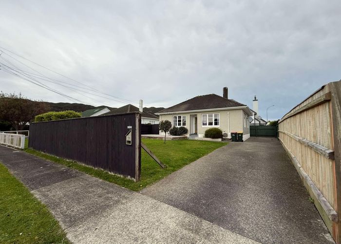  at 10 Brown Grove, Fairfield, Lower Hutt, Wellington
