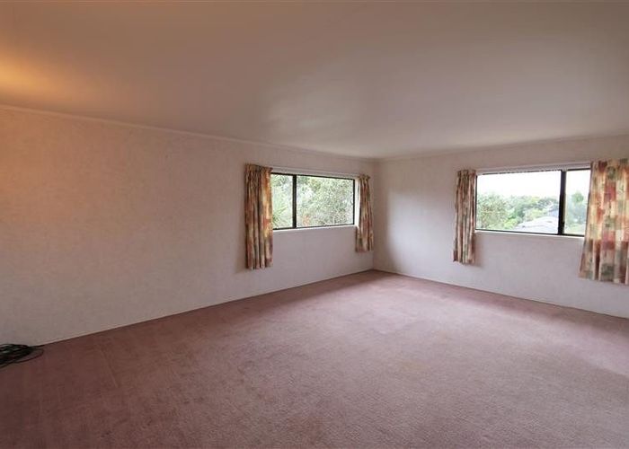  at 125 Porritt Ave, Chatswood, North Shore City, Auckland