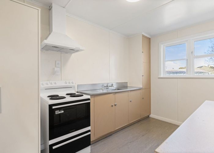  at 4 Dix Crescent, Riversdale, Blenheim, Marlborough