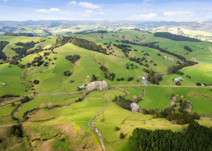  at 450 Komokoriki Hill Road, Makarau, Rodney, Auckland