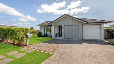  at 17 Doidge Street, Beachlands, Auckland