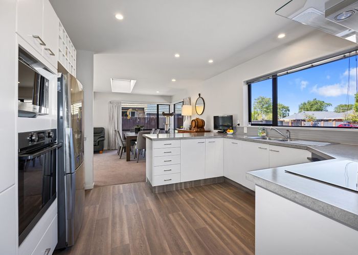  at 6 Astor Place, Halswell, Christchurch City, Canterbury