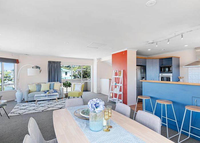  at 5 Tamworth Crescent, Newlands, Wellington