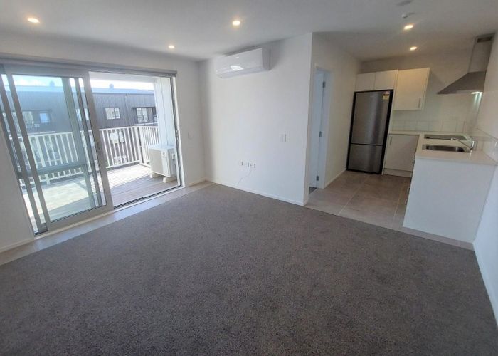  at 208 Eileen Newey Place, Henderson, Waitakere City, Auckland