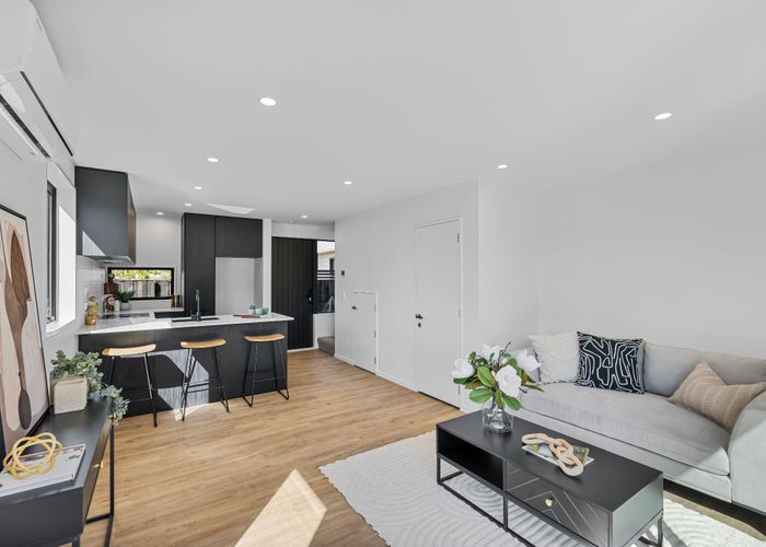 For sale 4/6 Wellington Street, Phillipstown, Christchurch City