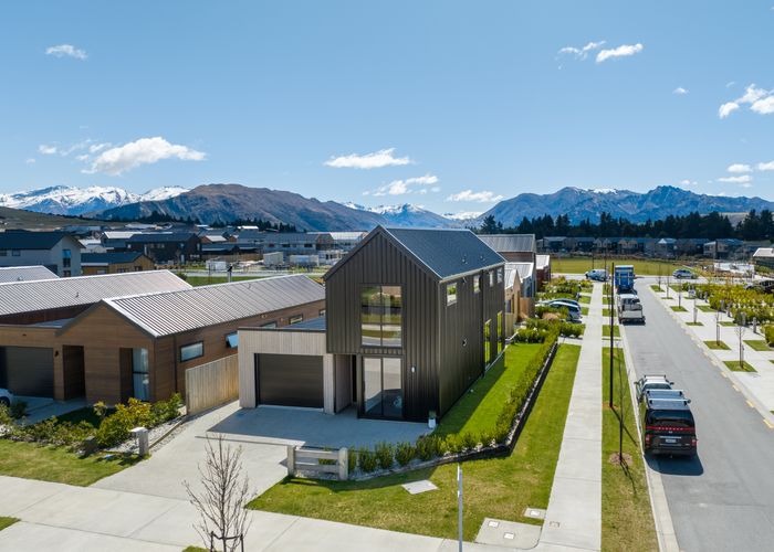  at 10 Mount Nicholas Avenue, WANAKA, Wanaka
