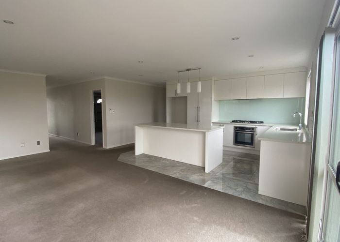  at 14 Shelby Lane, Flat Bush, Manukau City, Auckland