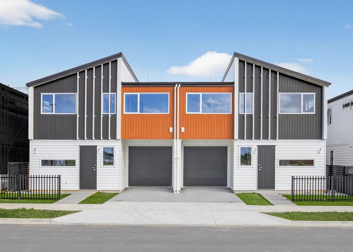  at 8 Longview Oak Lane, Rosehill, Papakura, Auckland