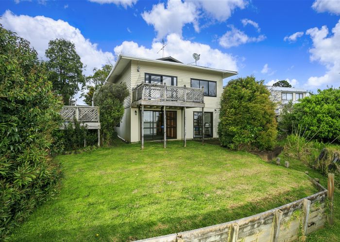  at 272 Upper Harbour Drive, Greenhithe, Auckland