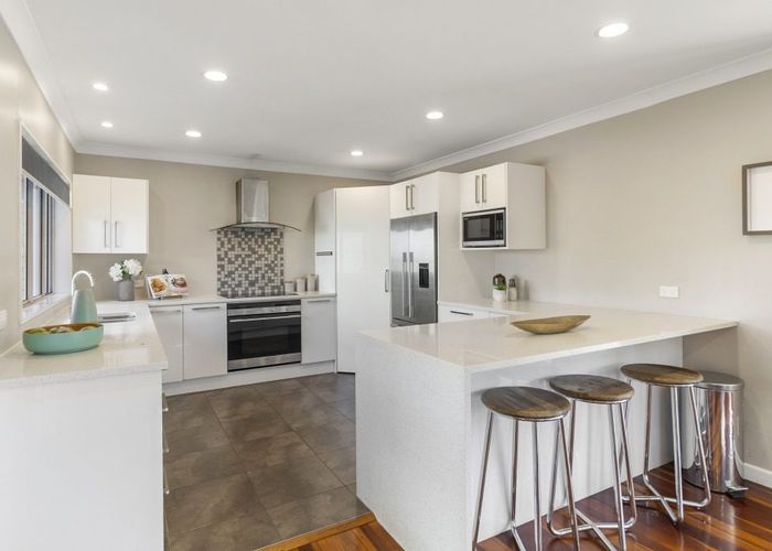  at 65 Seacliffe Avenue, Belmont, North Shore City, Auckland