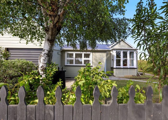  at 74 Barton Street, Woolston, Christchurch