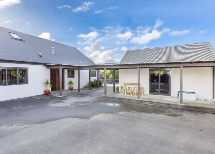  at 46 Emerald Hill Drive, Birchville, Upper Hutt