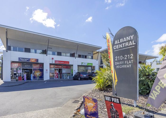  at D3 and D7/210 Dairy Flat Highway, Albany, North Shore City, Auckland
