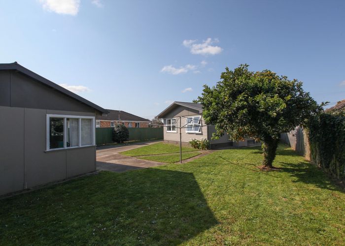  at 7 Dalesford Street, Silverdale, Hamilton, Waikato