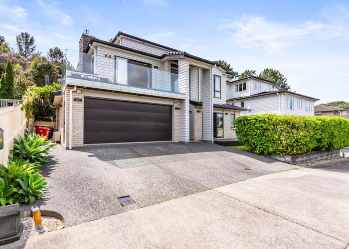  at 40 Silver Moon Road, Albany, North Shore City, Auckland