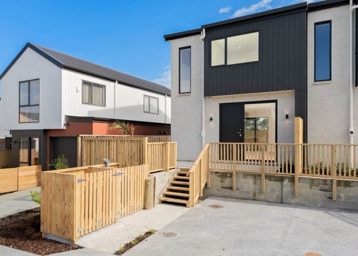  at 4A Mahogany Street, Westgate, Waitakere City, Auckland