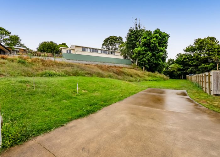  at 8 Westwill Way, Westown, New Plymouth, Taranaki