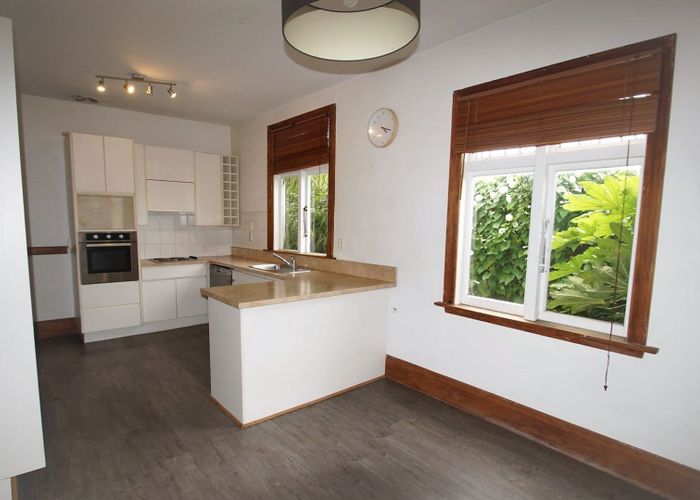  at 4 Edward Avenue, Edgeware, Christchurch City, Canterbury