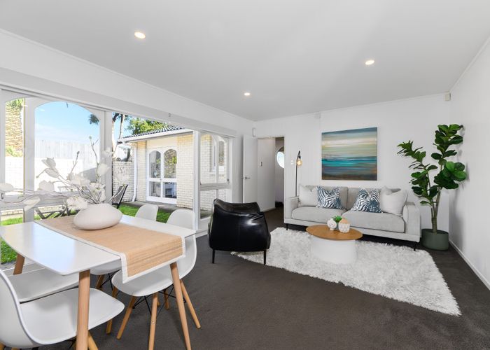  at 28 Matuhi Rise, Henderson, Waitakere City, Auckland