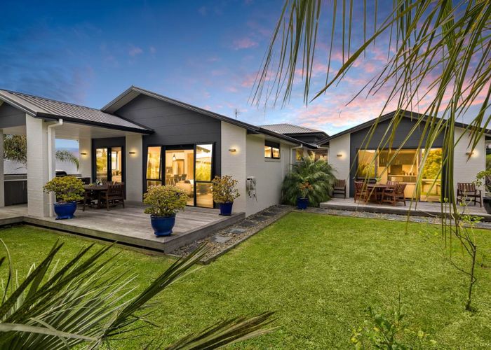  at 26 Weatherly Drive, Beachlands, Auckland