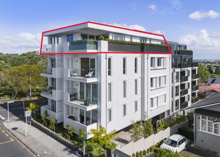  at 402/1a Wairua Road, Remuera, Auckland City, Auckland