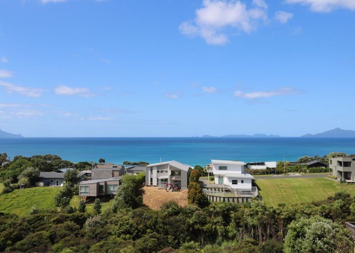  at 14 Granada Lane, Langs Beach, Waipu