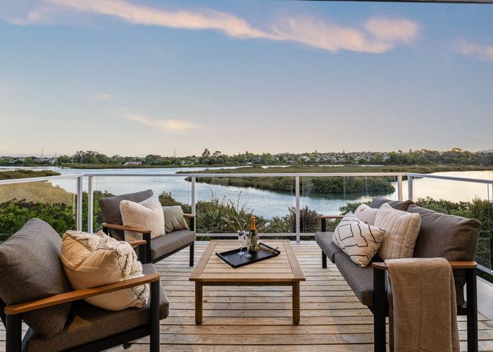  at 12 Te Wiata Place, Avondale, Auckland City, Auckland