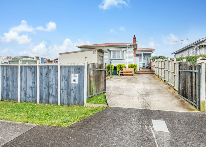  at 14 Hokonui Road, Otahuhu, Auckland