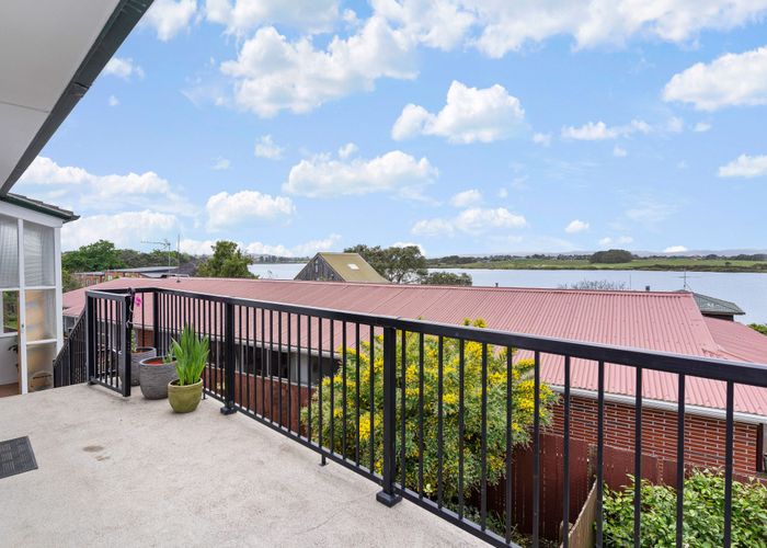  at 22 Beihlers Road, Weymouth, Manukau City, Auckland