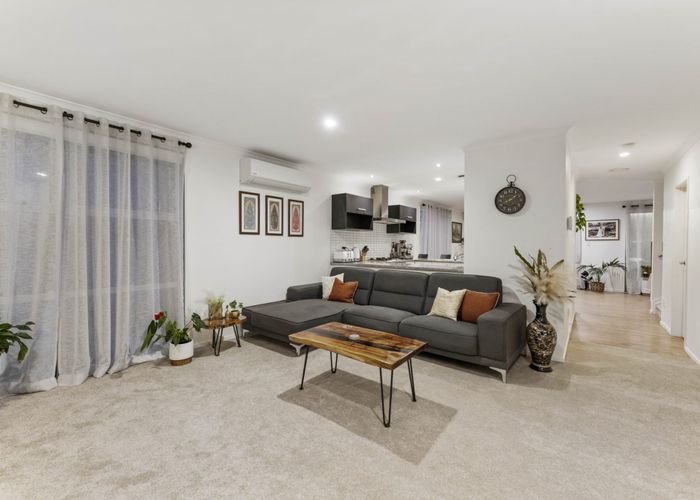  at 3 Mohua Avenue, Takanini, Papakura, Auckland