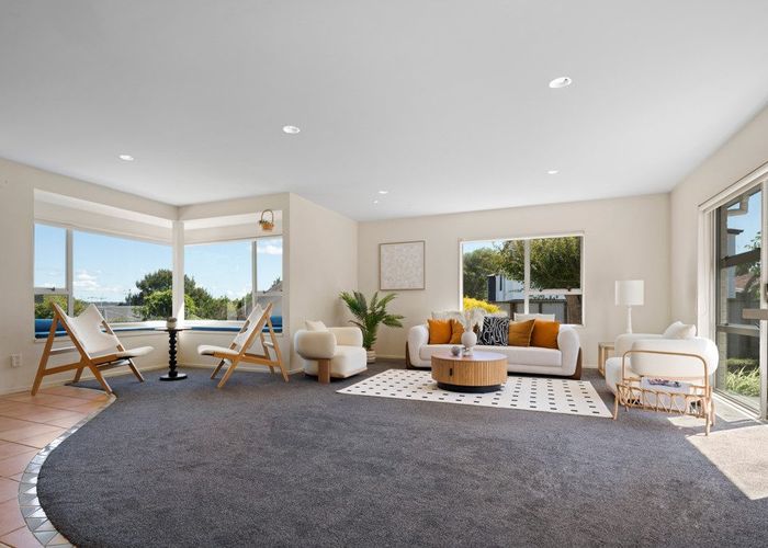  at 17 Mercury Lane, Windsor Park, Auckland