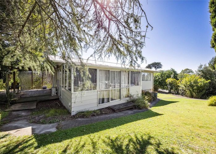  at 6 Fitzherbert Avenue, West Harbour, Waitakere City, Auckland