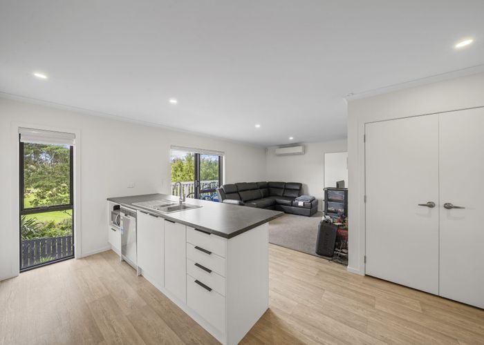  at 1/72 Alabaster Drive, Papatoetoe, Manukau City, Auckland
