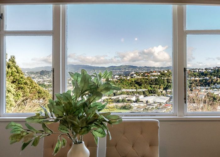  at 71 Nevay Road, Miramar, Wellington, Wellington