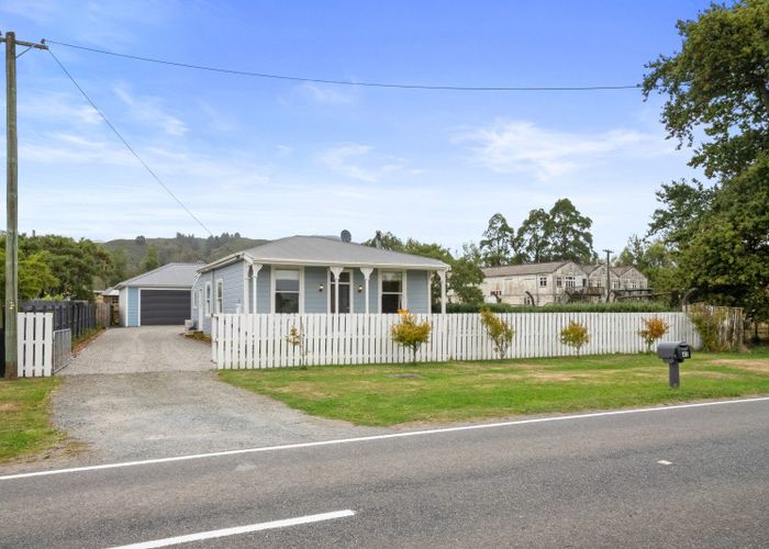  at 42 Flux Road, Mangaroa, Upper Hutt