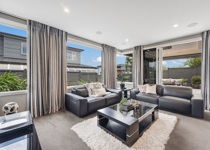  at 62 Armstrong Farm Drive, East Tamaki Heights, Manukau City, Auckland